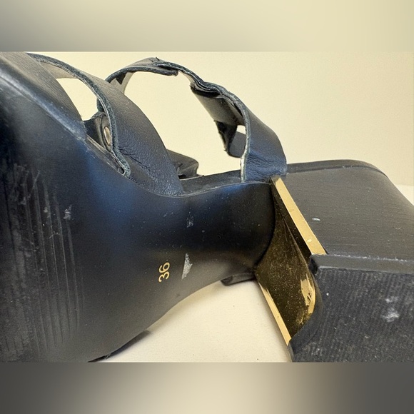 Jorge Bischoff Block heeled black leather gold accent sandals women's size 36 - Picture 4 of 6